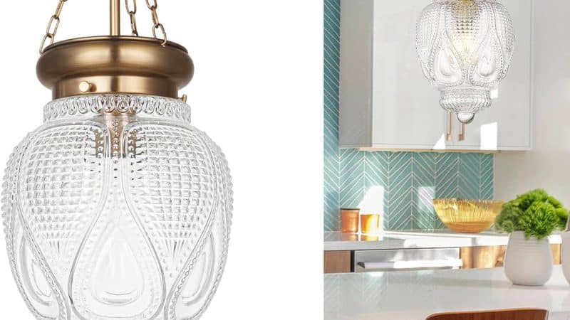 OIYIO Modern Brass Glass Pendant Light: A Vintage and Stylish Addition to Your Kitchen Island